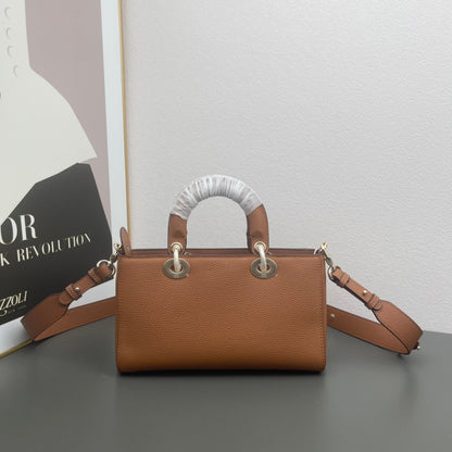 Chic & Stylish Bags