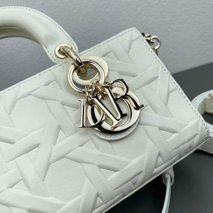 Chic & Stylish Bags