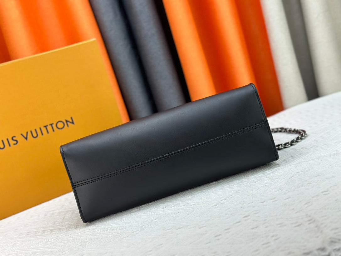 Chic & Stylish Bags