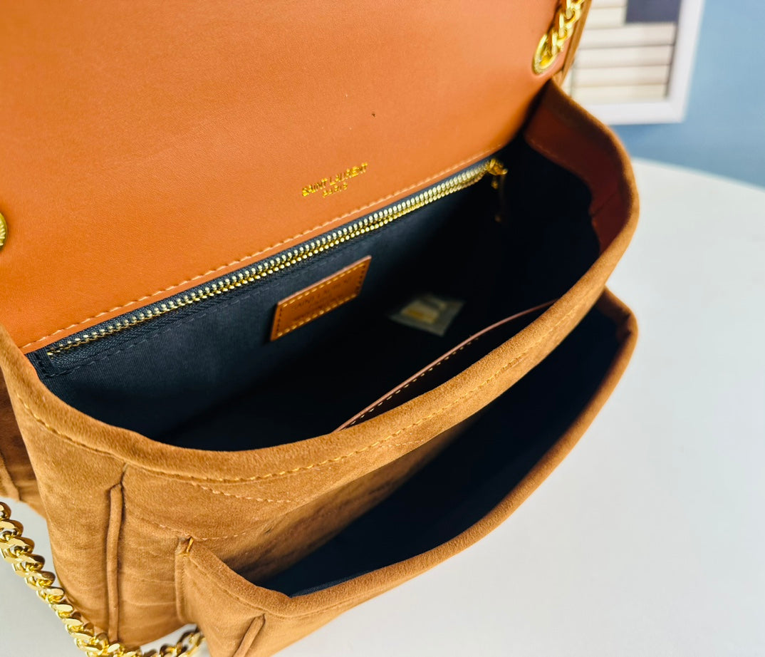 Chic & Stylish Bags