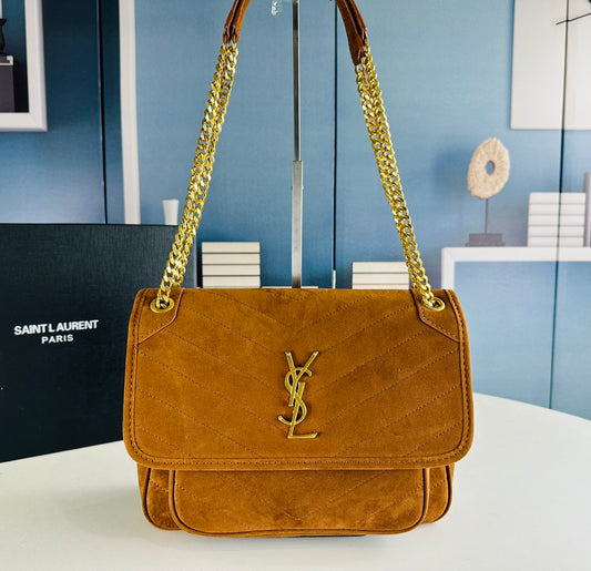Chic & Stylish Bags