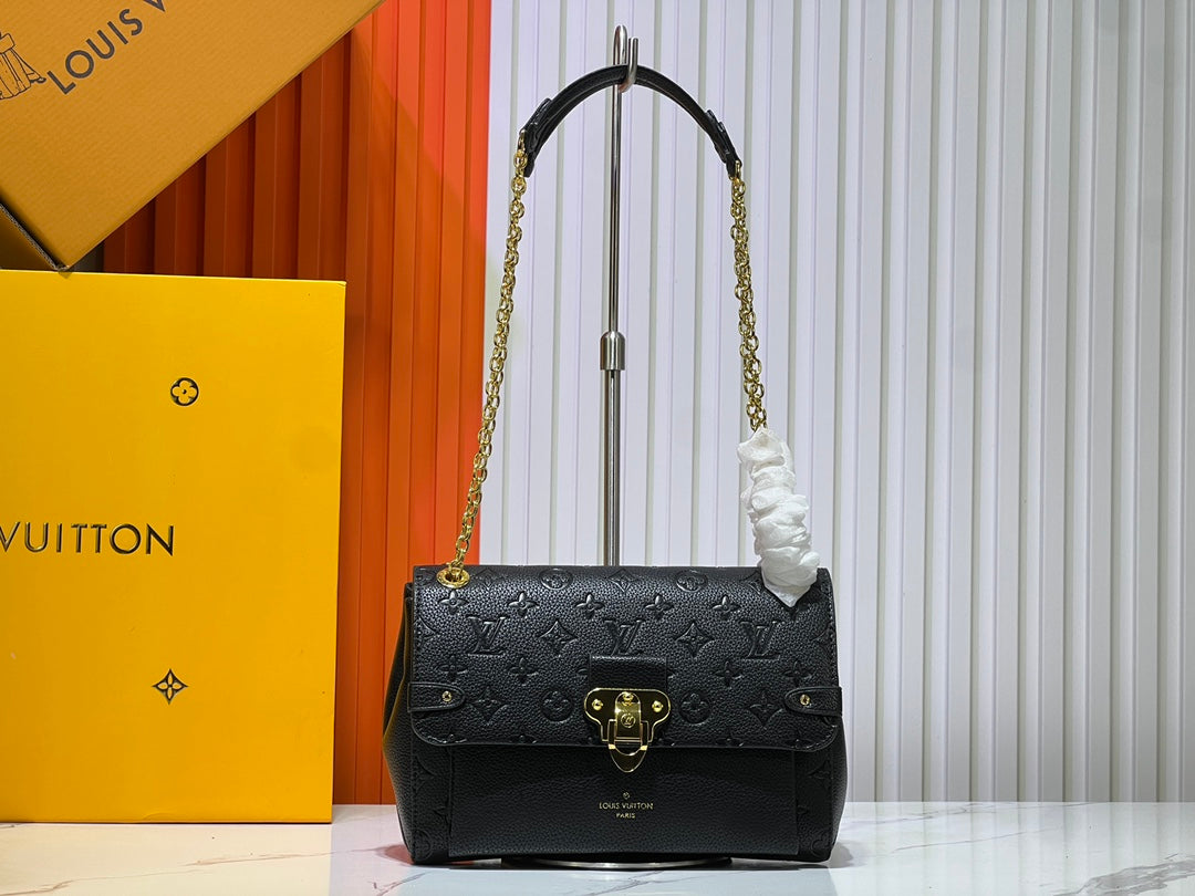 Chic & Stylish Bags