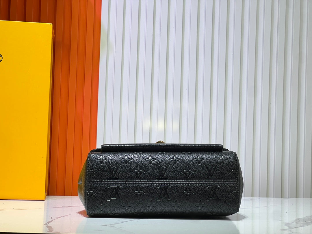 Chic & Stylish Bags
