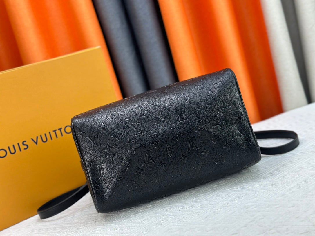 Chic & Stylish Bags