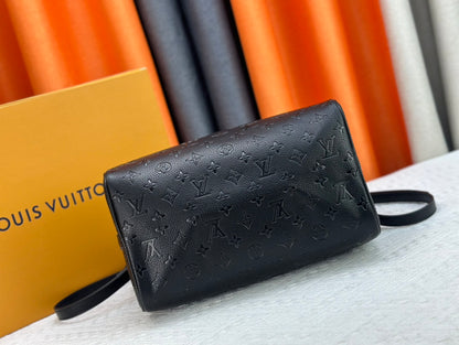 Chic & Stylish Bags