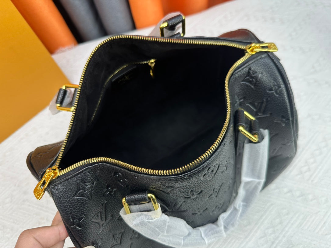 Chic & Stylish Bags