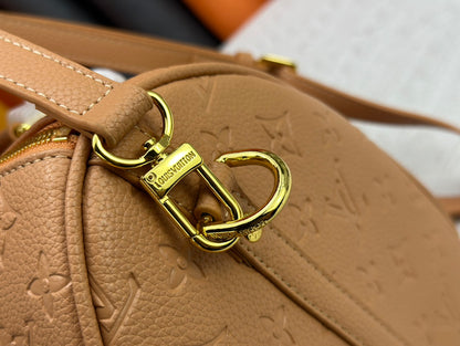 Chic & Stylish Bags