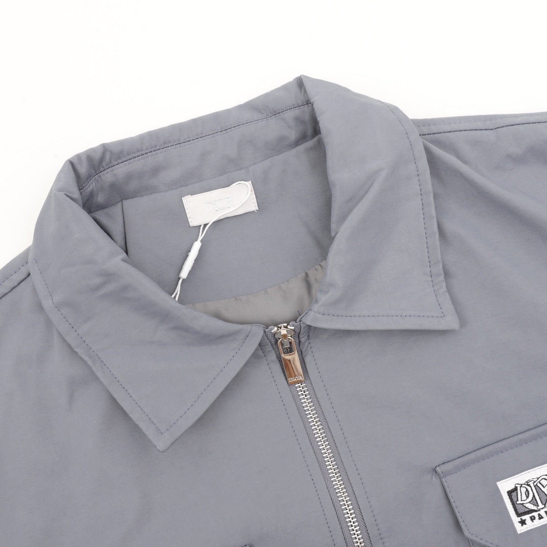 MINIMALIST STREET STYLE