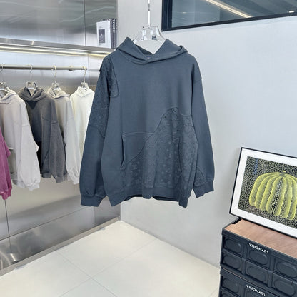 MINIMALIST STREET STYLE