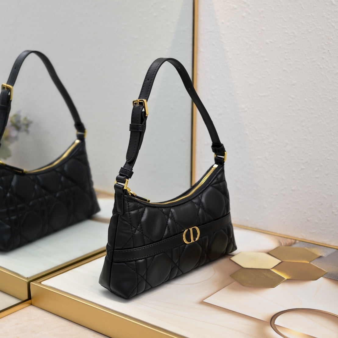 Chic & Stylish Bags