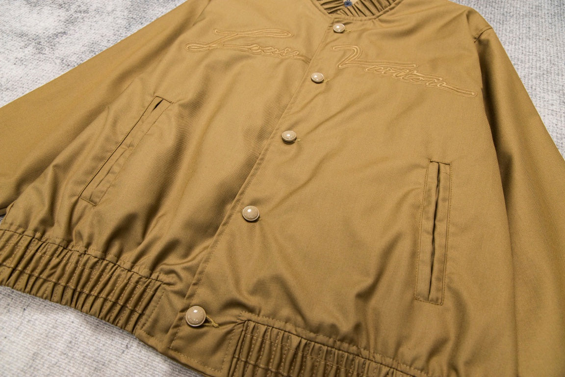 MINIMALIST STREET STYLE