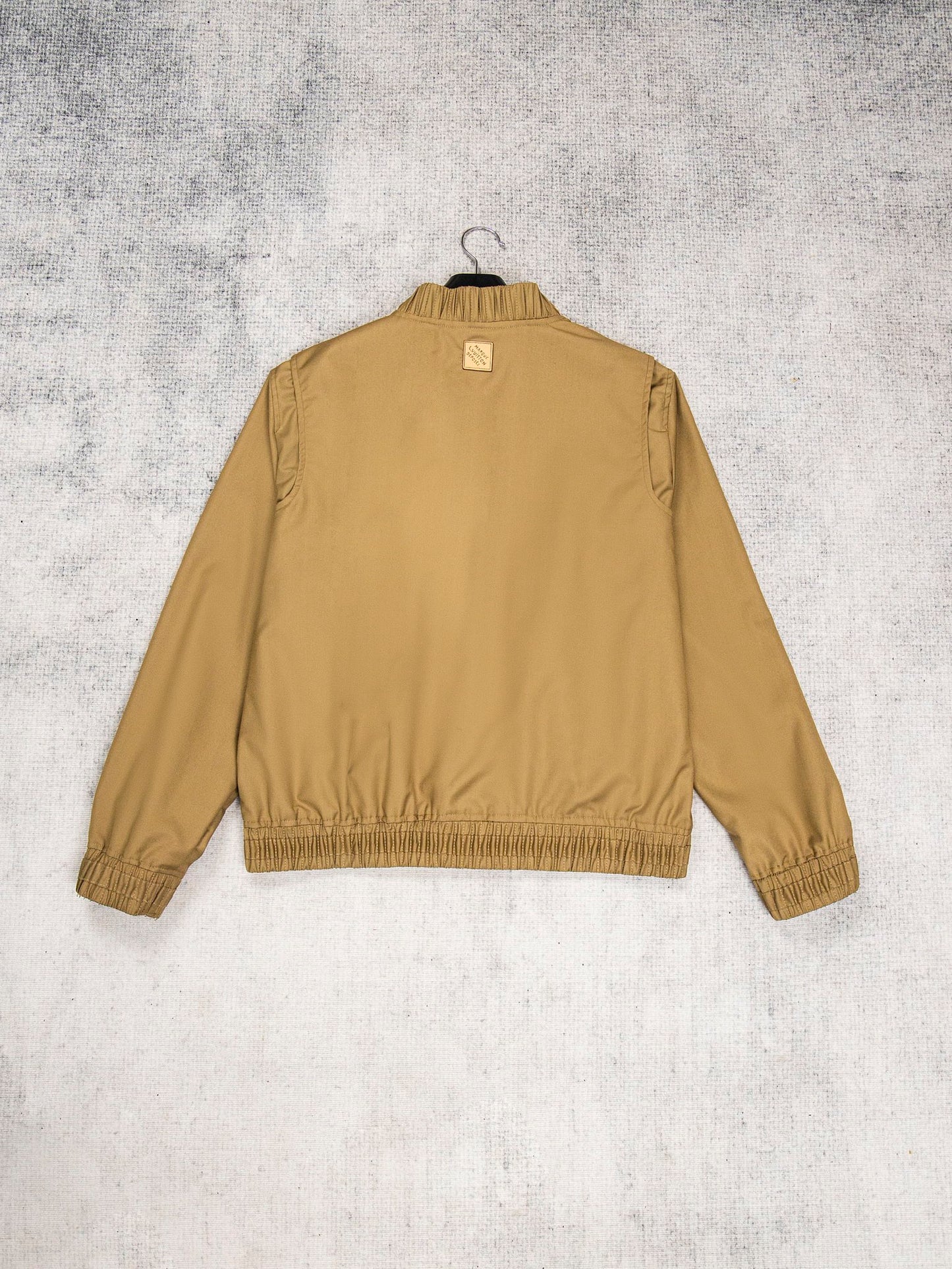 MINIMALIST STREET STYLE