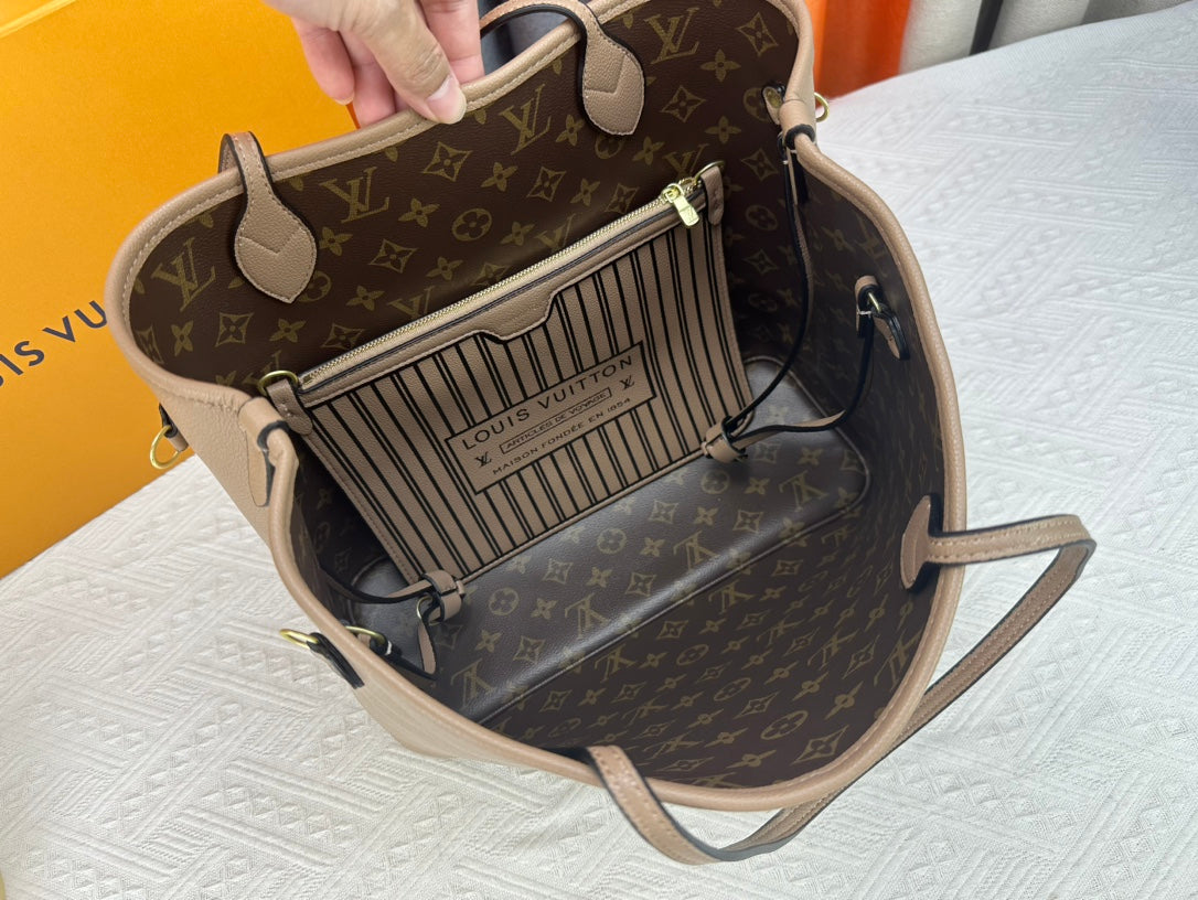 Chic & Stylish Bags