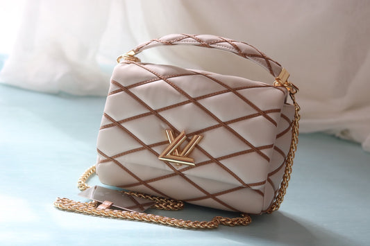 Chic & Stylish Bags