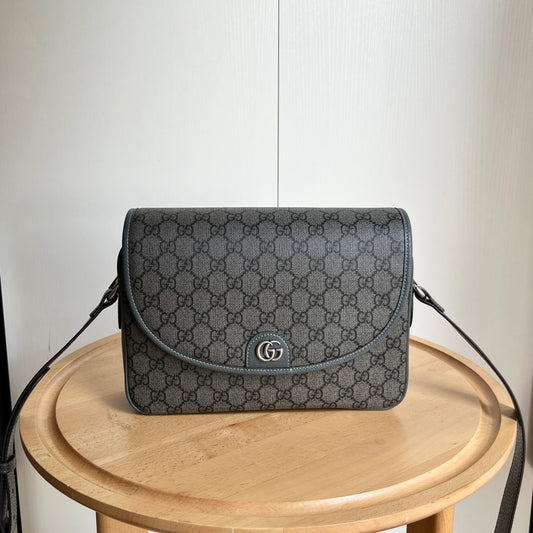 Chic & Stylish Bags