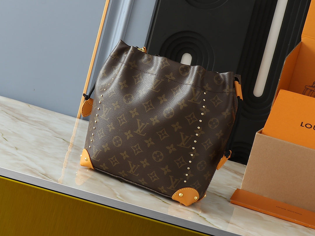 Chic & Stylish Bags