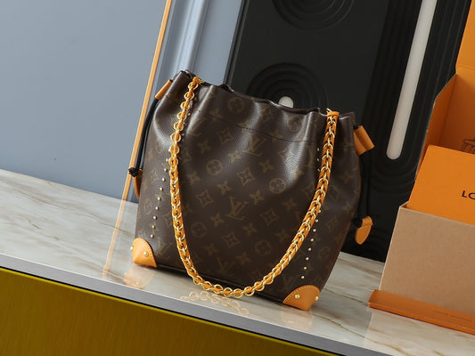 Chic & Stylish Bags