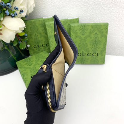 Chic & Stylish Bags