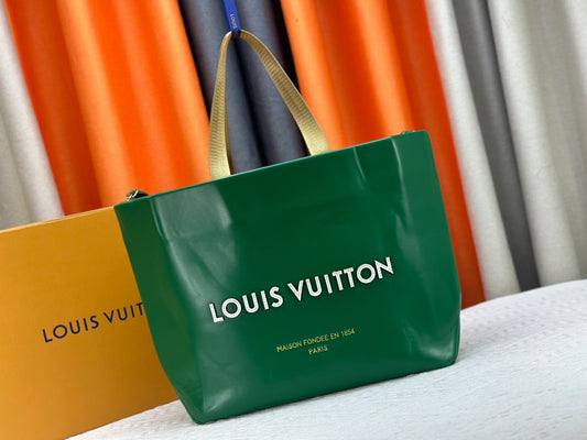 Chic & Stylish Bags