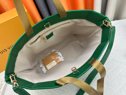 Chic & Stylish Bags