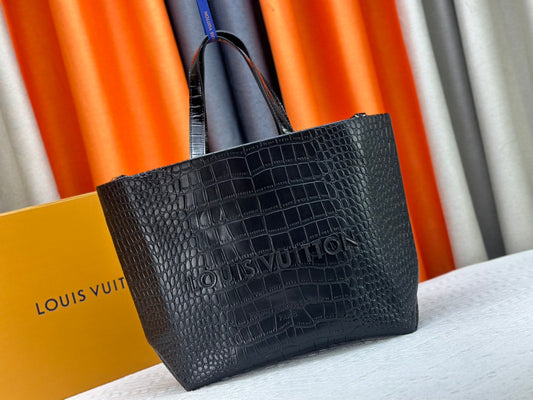 Chic & Stylish Bags