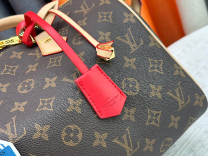 Chic & Stylish Bags