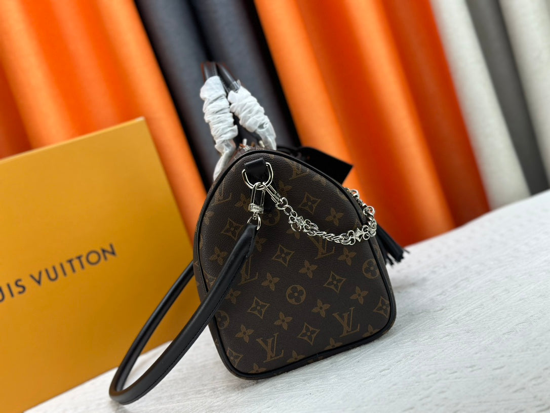 Chic & Stylish Bags
