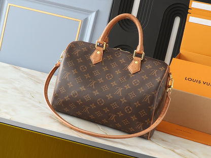 Chic & Stylish Bags