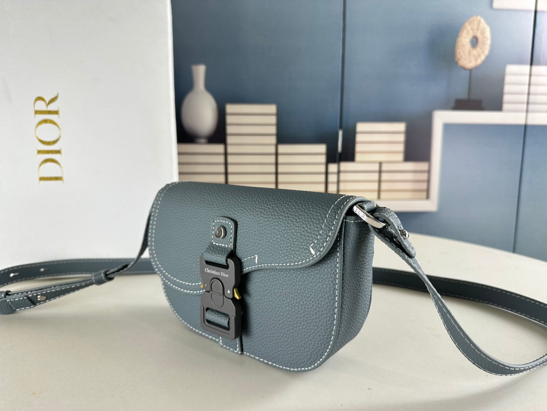 Chic & Stylish Bags