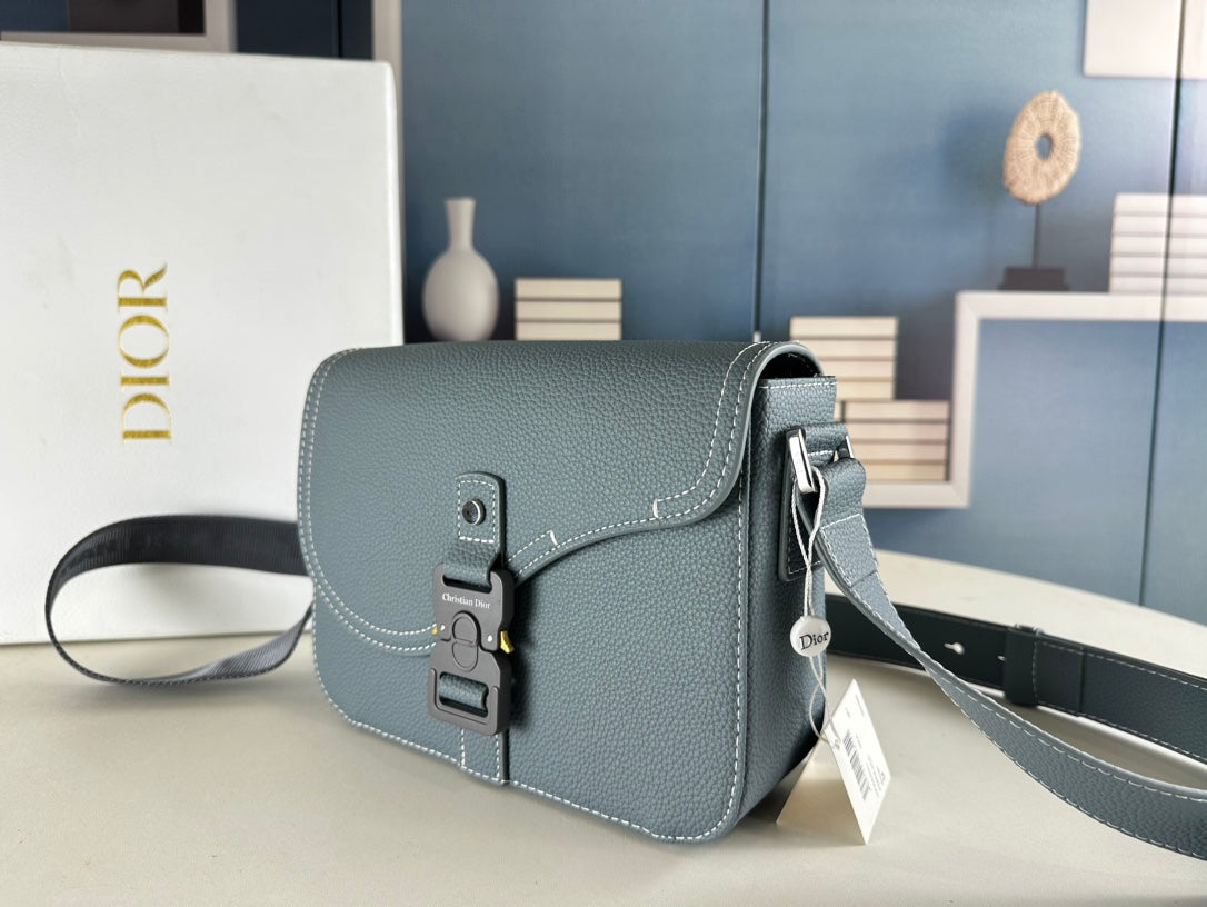 Chic & Stylish Bags