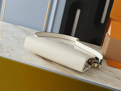 Chic & Stylish Bags