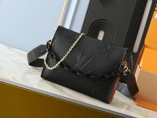 Chic & Stylish Bags