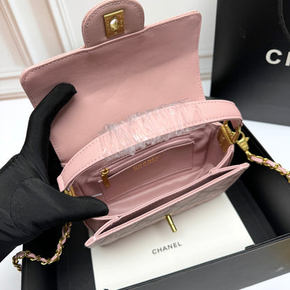 Chic & Stylish Bags