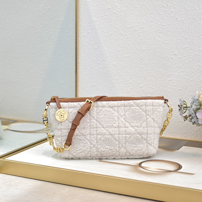 Chic & Stylish Bags