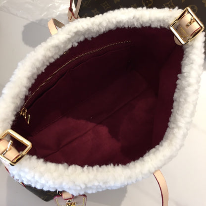 Chic & Stylish Bags