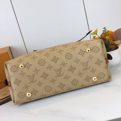 Chic & Stylish Bags