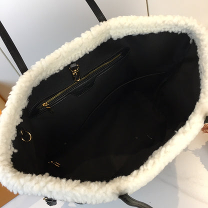 Chic & Stylish Bags
