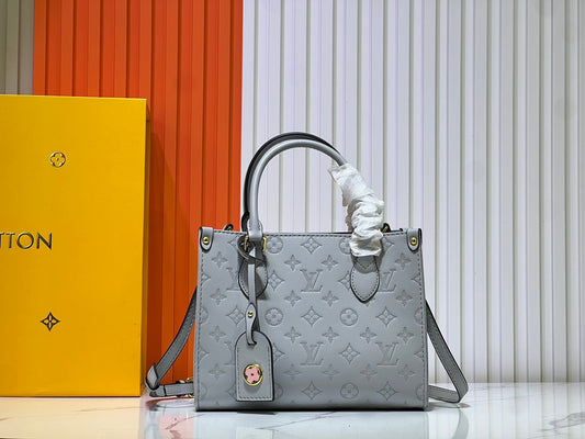 Chic & Stylish Bags