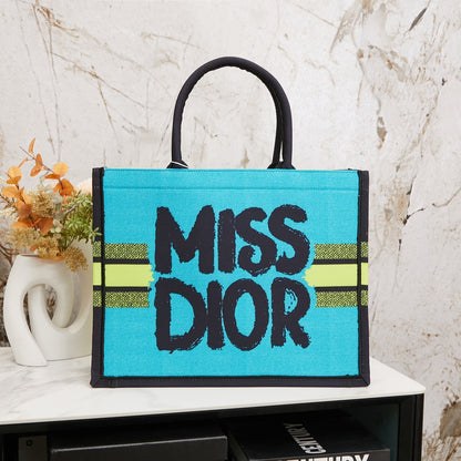 Chic & Stylish Bags