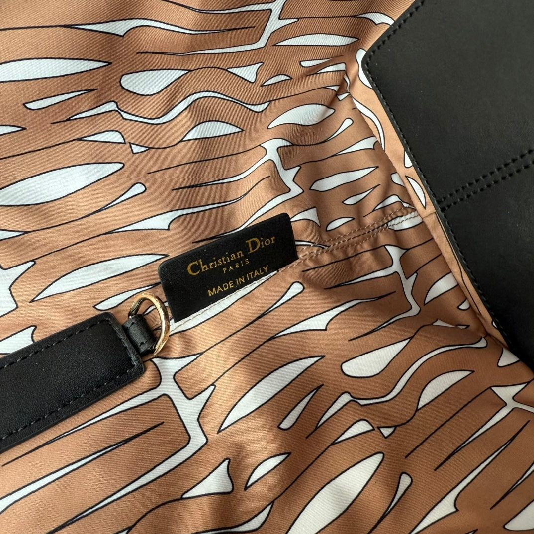 Chic & Stylish Bags
