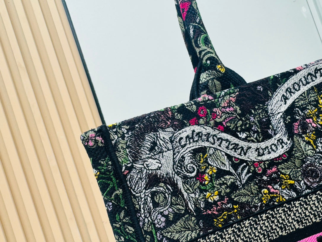 Chic & Stylish Bags