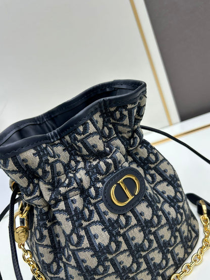 Chic & Stylish Bags