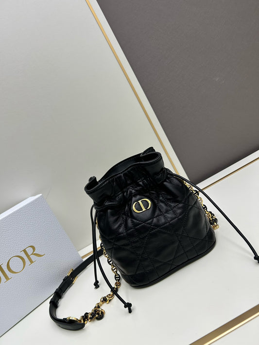 Chic & Stylish Bags