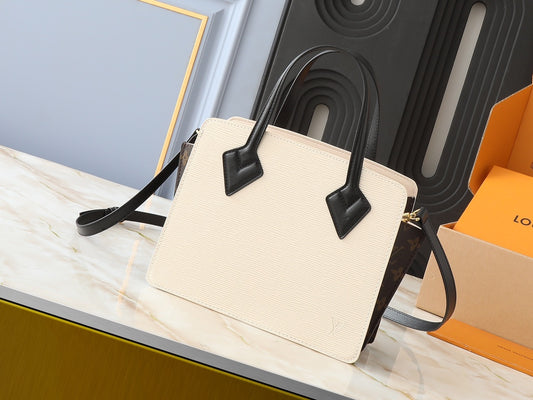 Chic & Stylish Bags