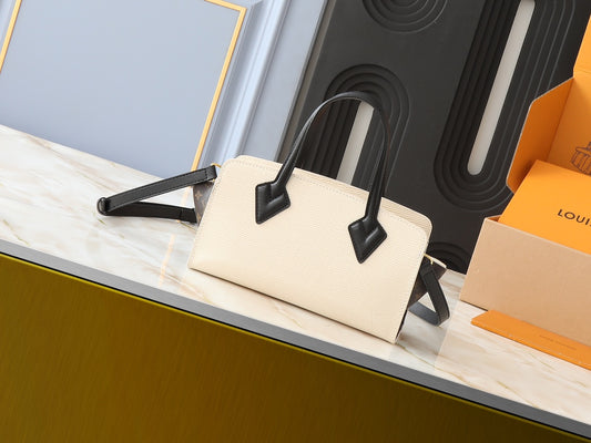 Chic & Stylish Bags
