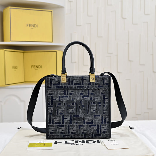 Chic & Stylish Bags
