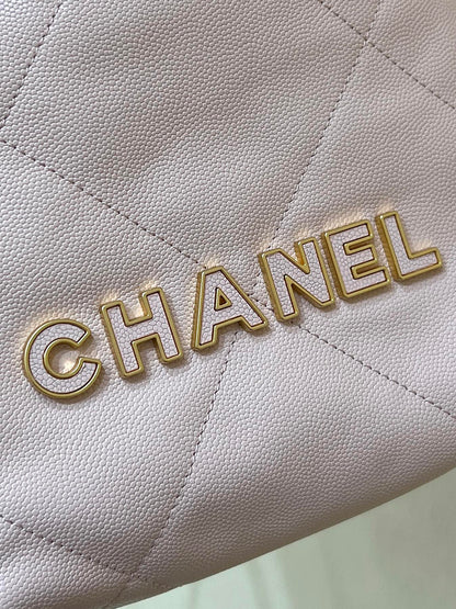 Chic & Stylish Bags