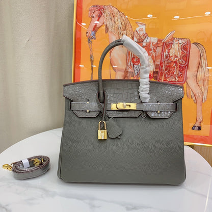 Chic & Stylish Bags