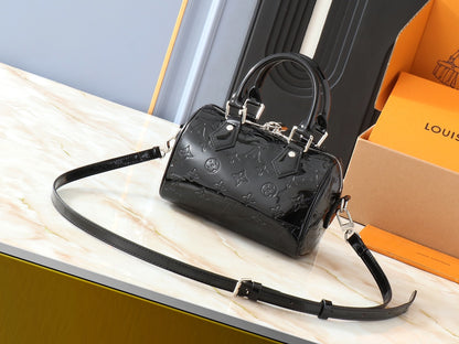 Chic & Stylish Bags