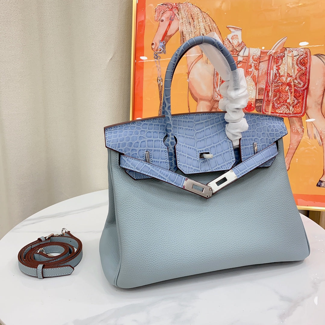 Chic & Stylish Bags